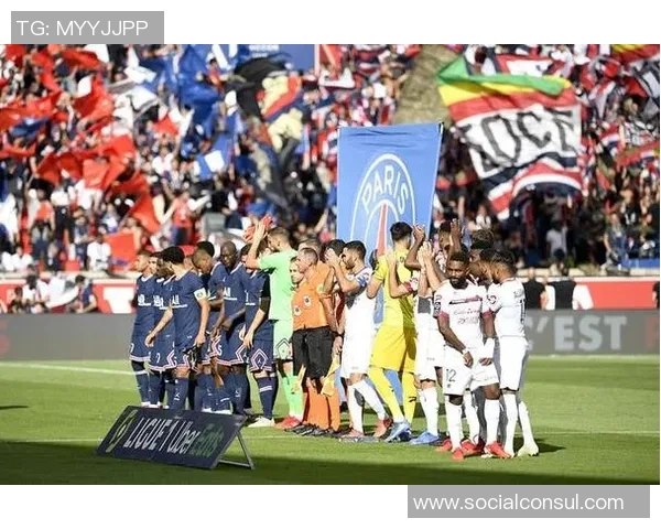 法甲焦点战里昂主场迎战摩那哥全力争胜展现实力