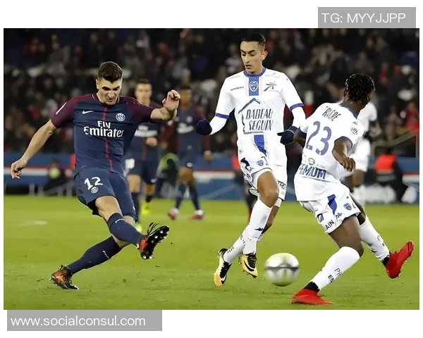 贝济耶与沙托的精彩对决揭示法乙联赛的激烈竞争与战术博弈 贝济耶与沙托的精彩对决揭示法乙联赛的激烈竞争与战术博弈